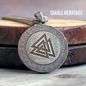 Rotating Viking Valknut