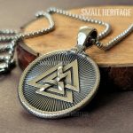 Viking Vegvisir Necklace Stainless Steel Norse Valknut Amulet Pendant