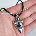 Viking Spear Necklace Two-Sided Valknut Vegvísir Amulet