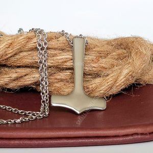 Small Heritage Thor Mjolnir Viking Necklace Norse Hammer Pendant