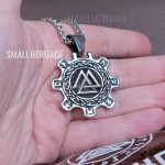 Norse Vegvisir Valknut Necklace Viking Stainless Steel Pendant Chain