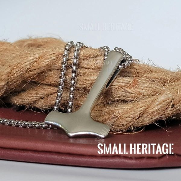 Small Heritage Thor Mjolnir Viking Necklace Norse Hammer Pendant