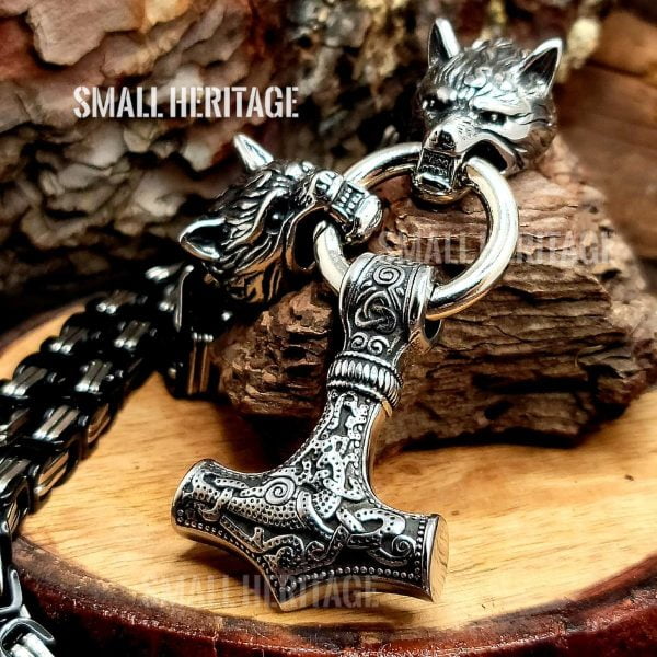 Men Viking Wolf Necklace Stainless Steel Pendant Chain