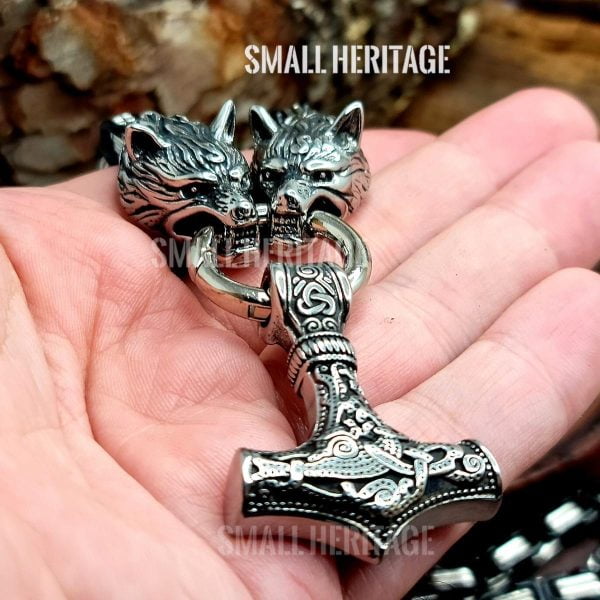 Men Viking Wolf Necklace Stainless Steel Pendant Chain