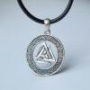 925 Sterling Silver Viking Valknut Necklace - Image 5